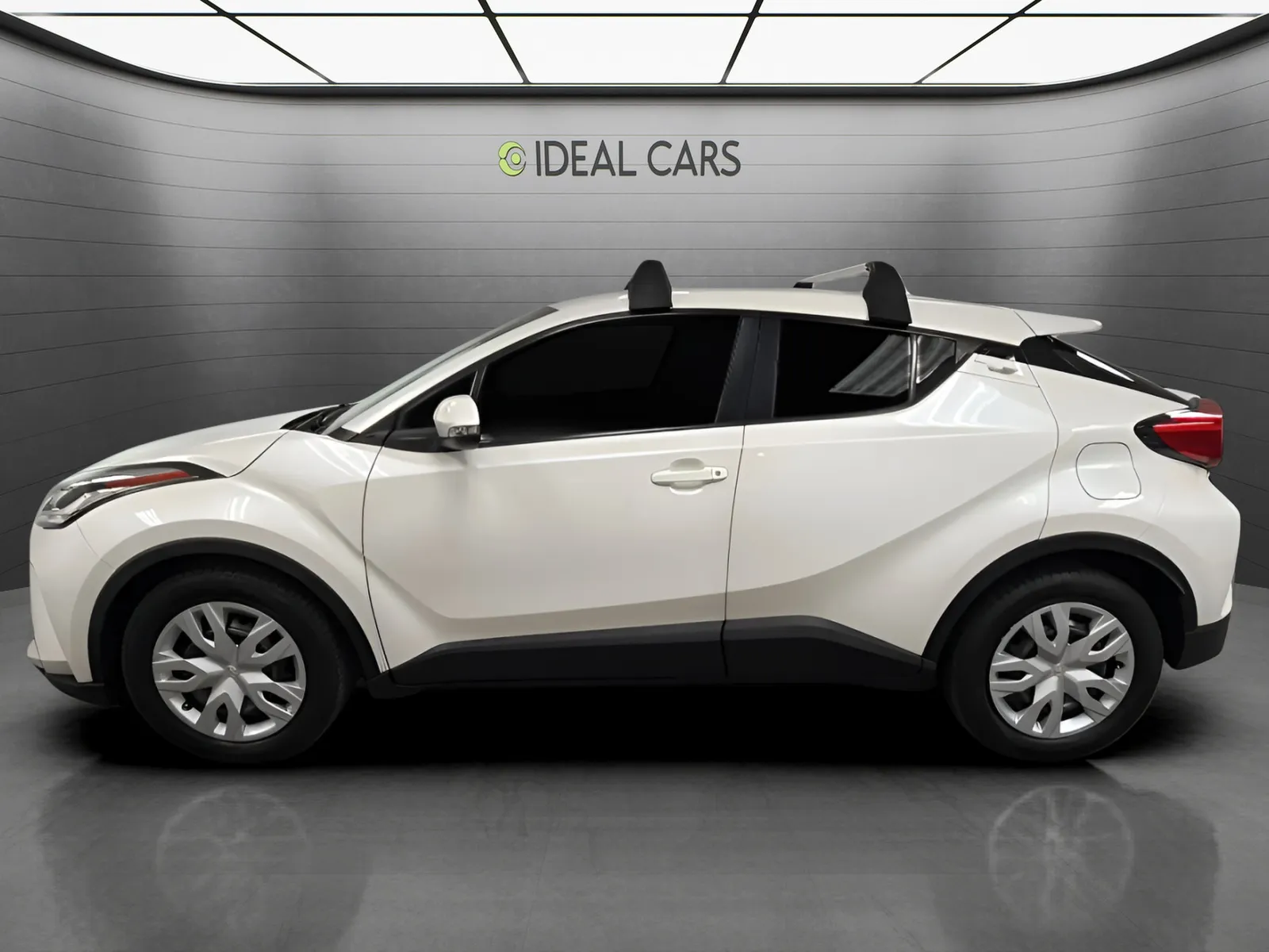 Toyota C-HR photo 8