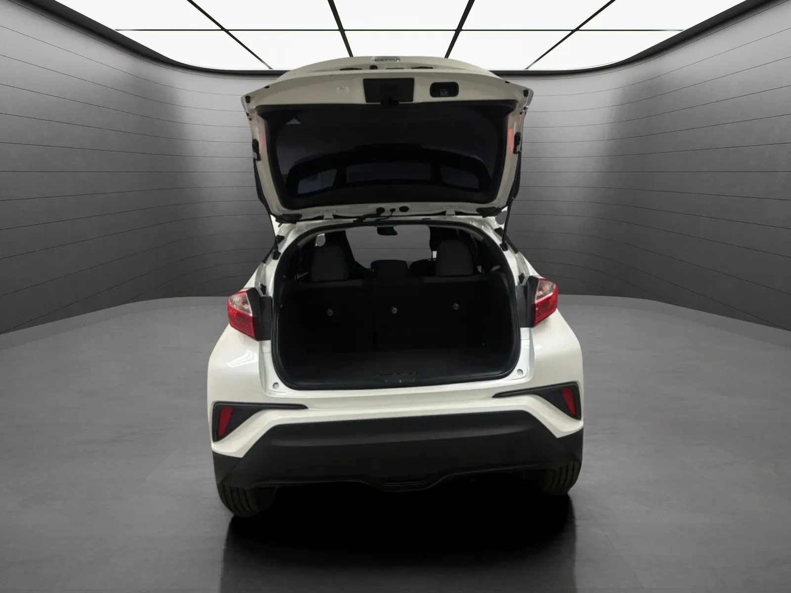 Toyota C-HR photo 19