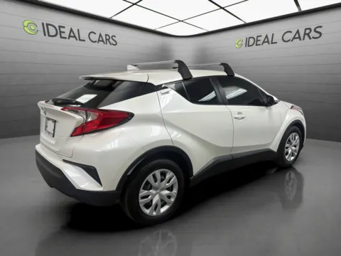 More photos of 2020 Toyota C-HR LE at Ideal Cars - at Alma School Rd, AZ