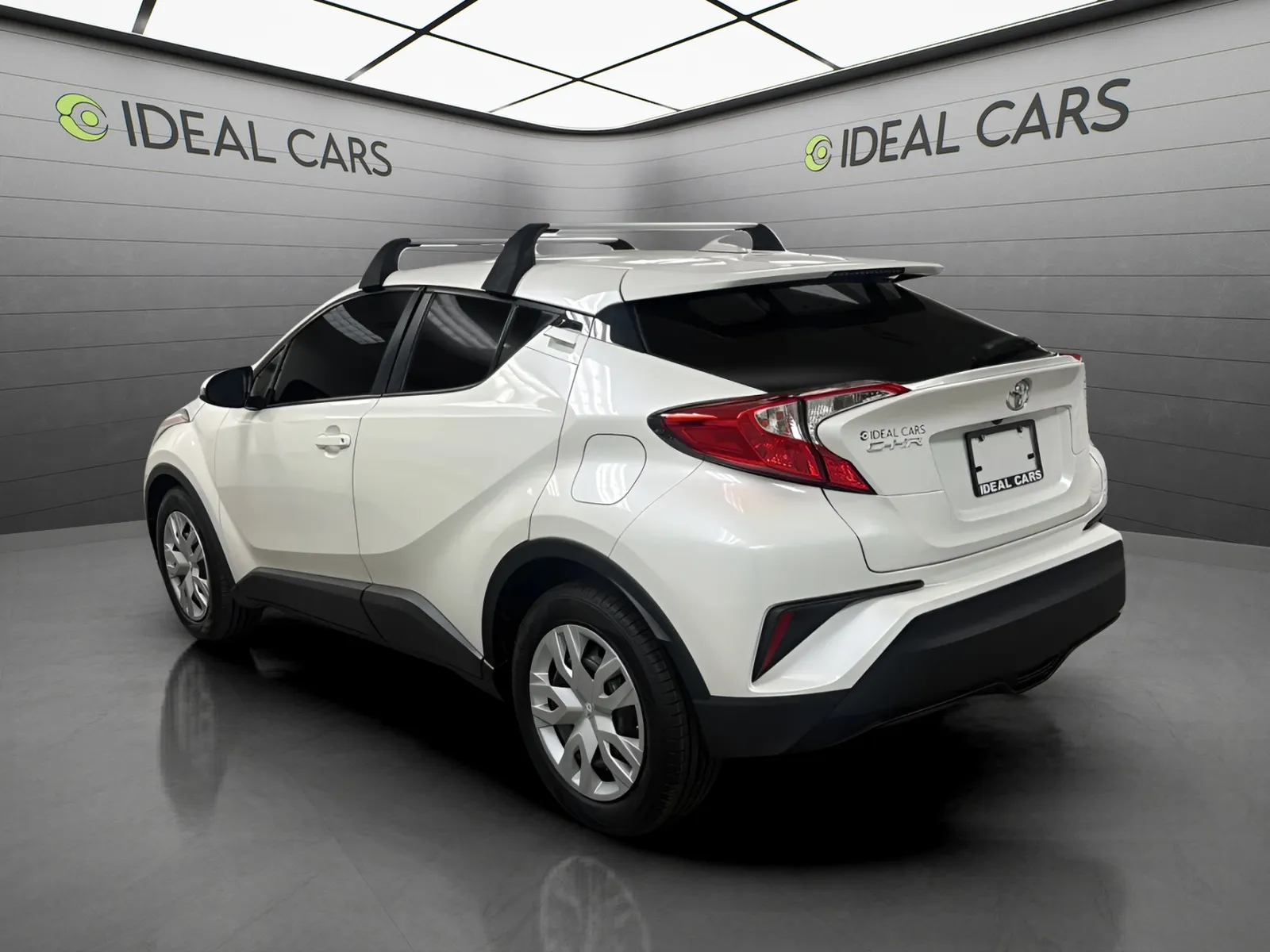 Toyota C-HR photo 7
