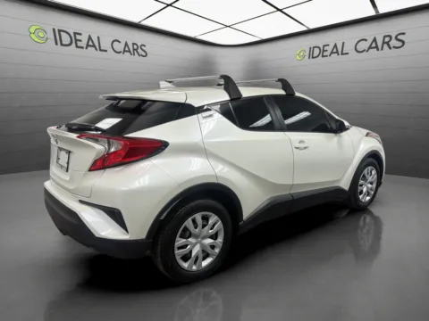 More photos of 2020 Toyota C-HR LE at Ideal Cars - at Alma School Rd, AZ