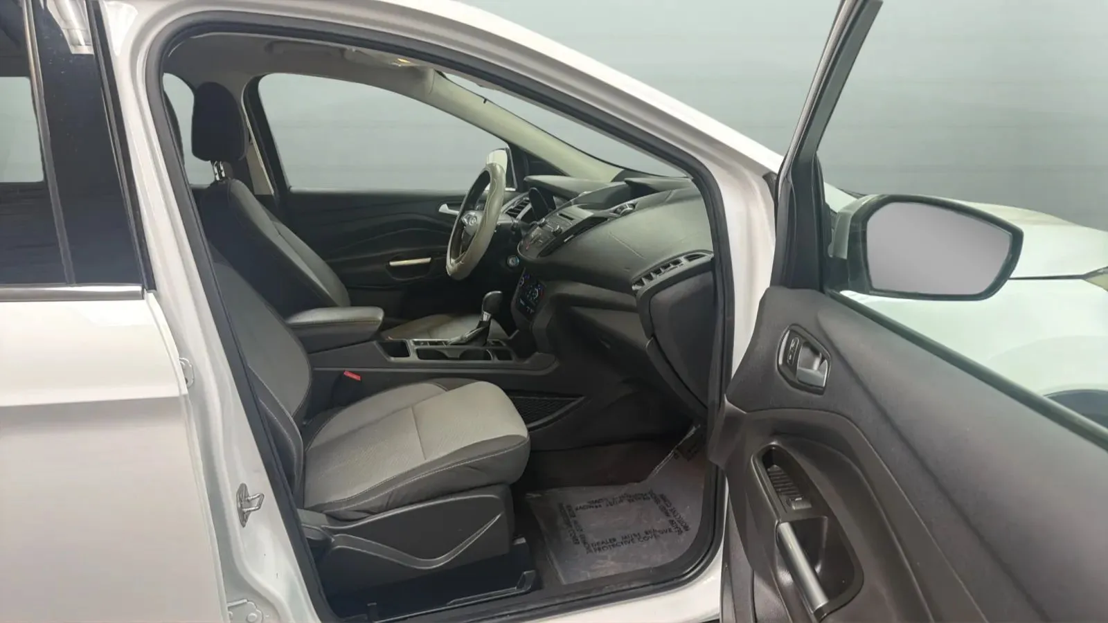 Ford Escape photo 21