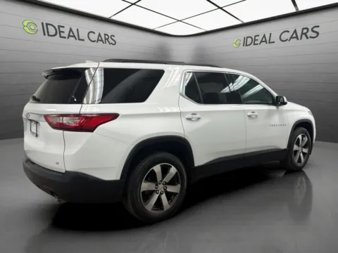 More photos of 2020 Chevrolet Traverse LT Leather at Ideal Cars - at Alma School Rd, AZ