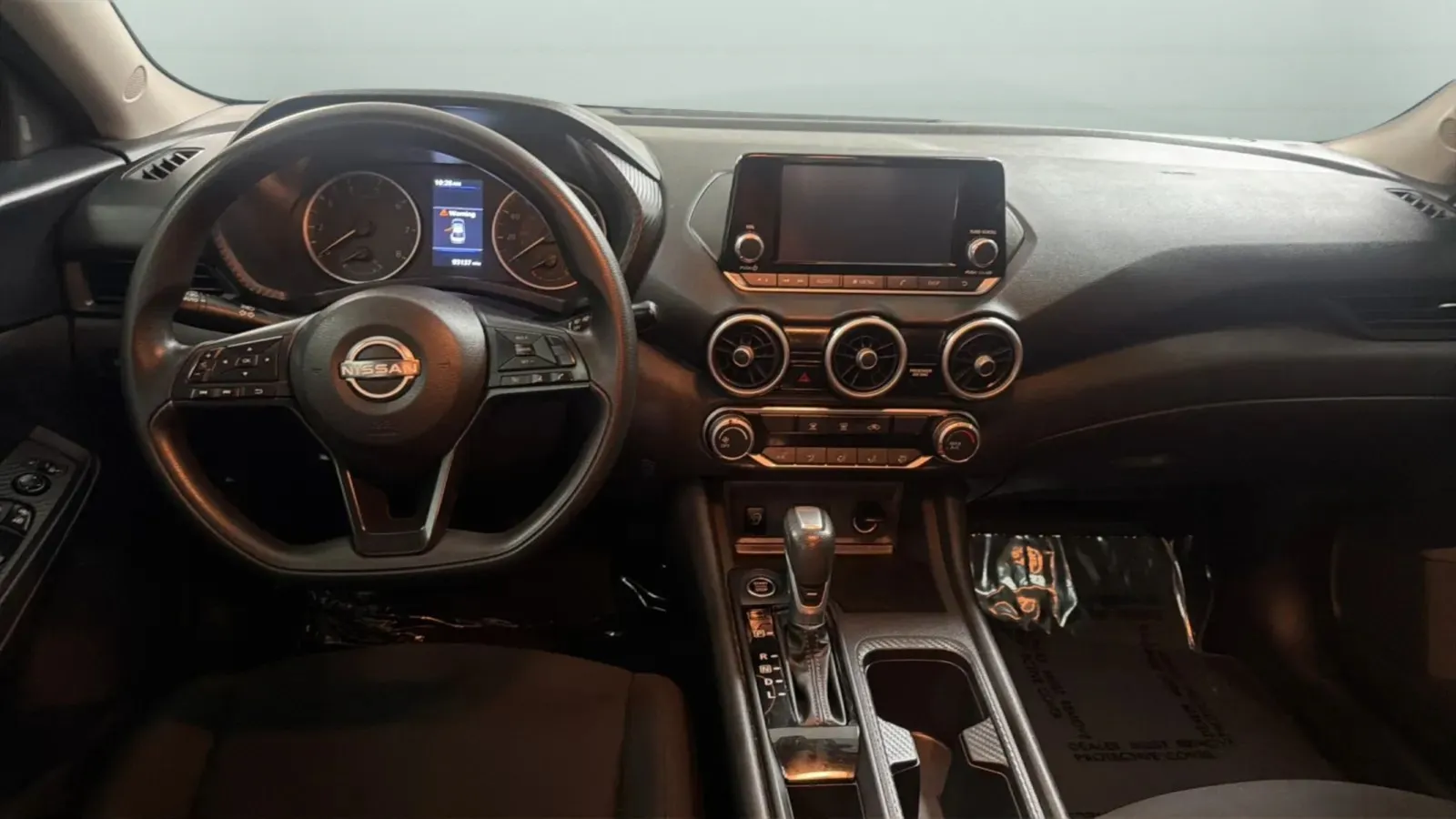 Nissan Sentra photo 11