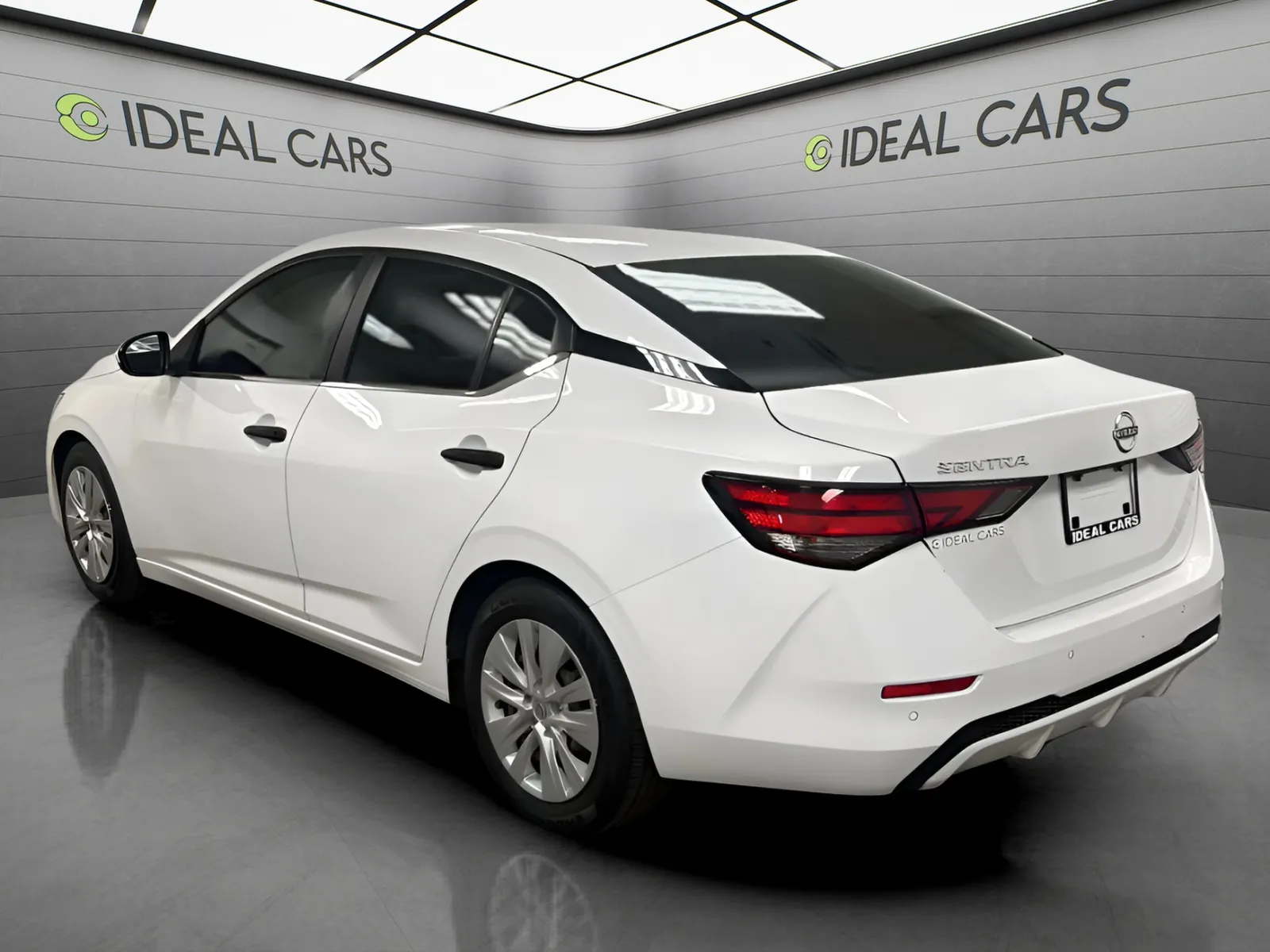 Nissan Sentra photo 7