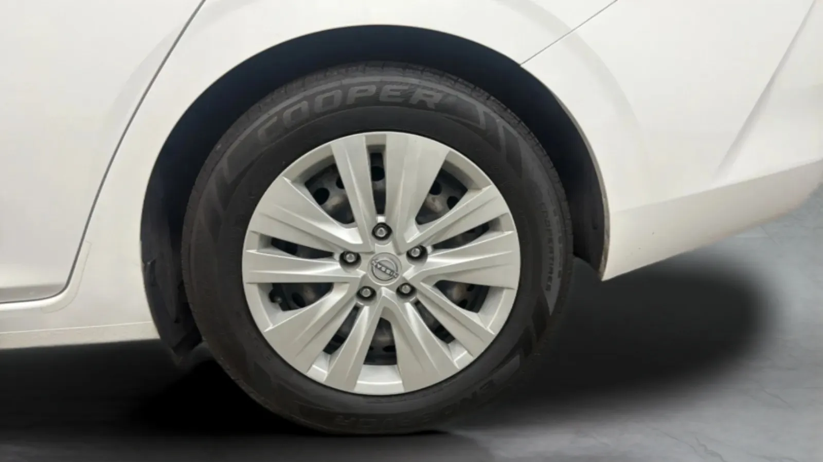 Nissan Sentra photo 27