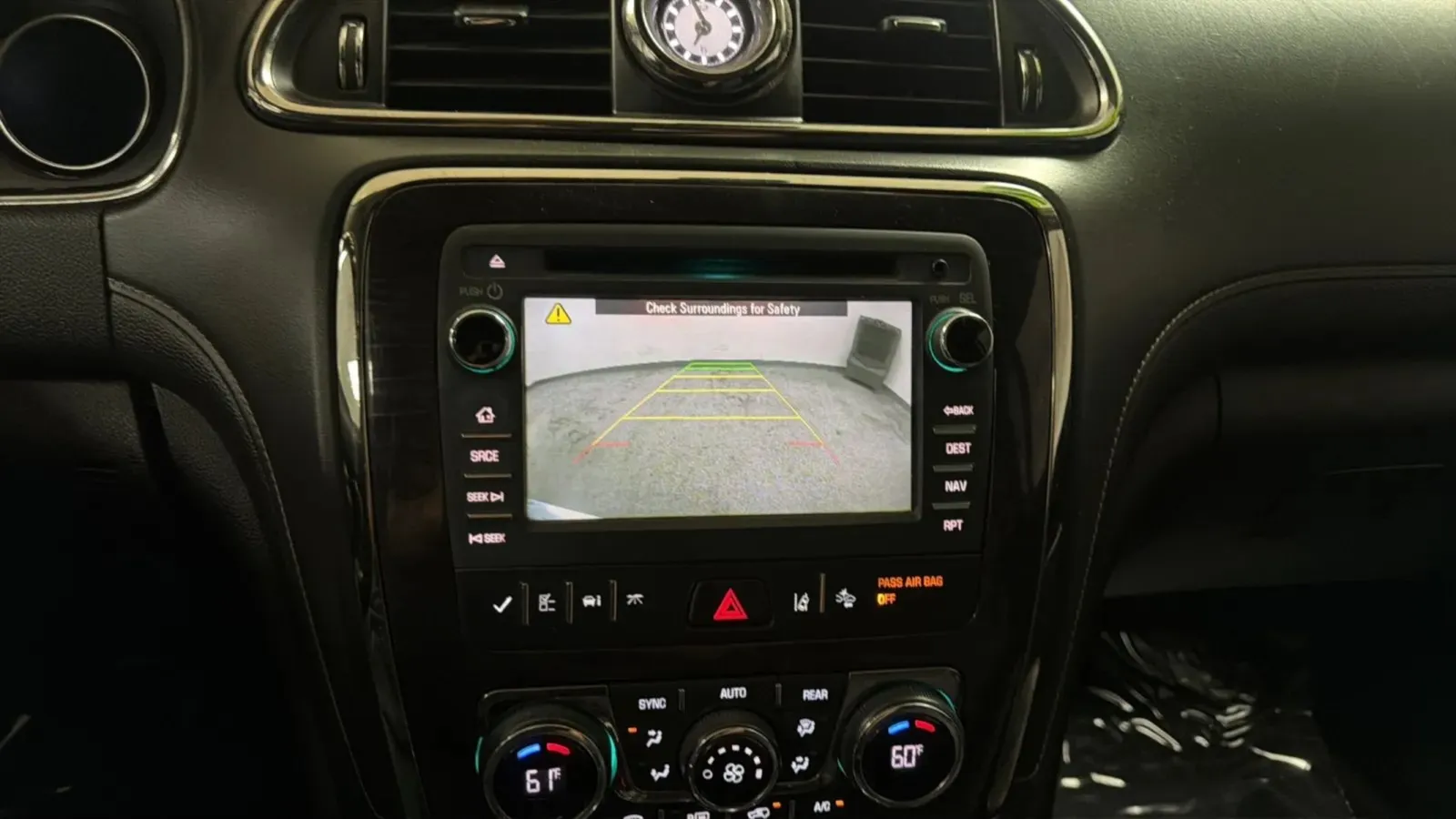 Buick Enclave photo 14