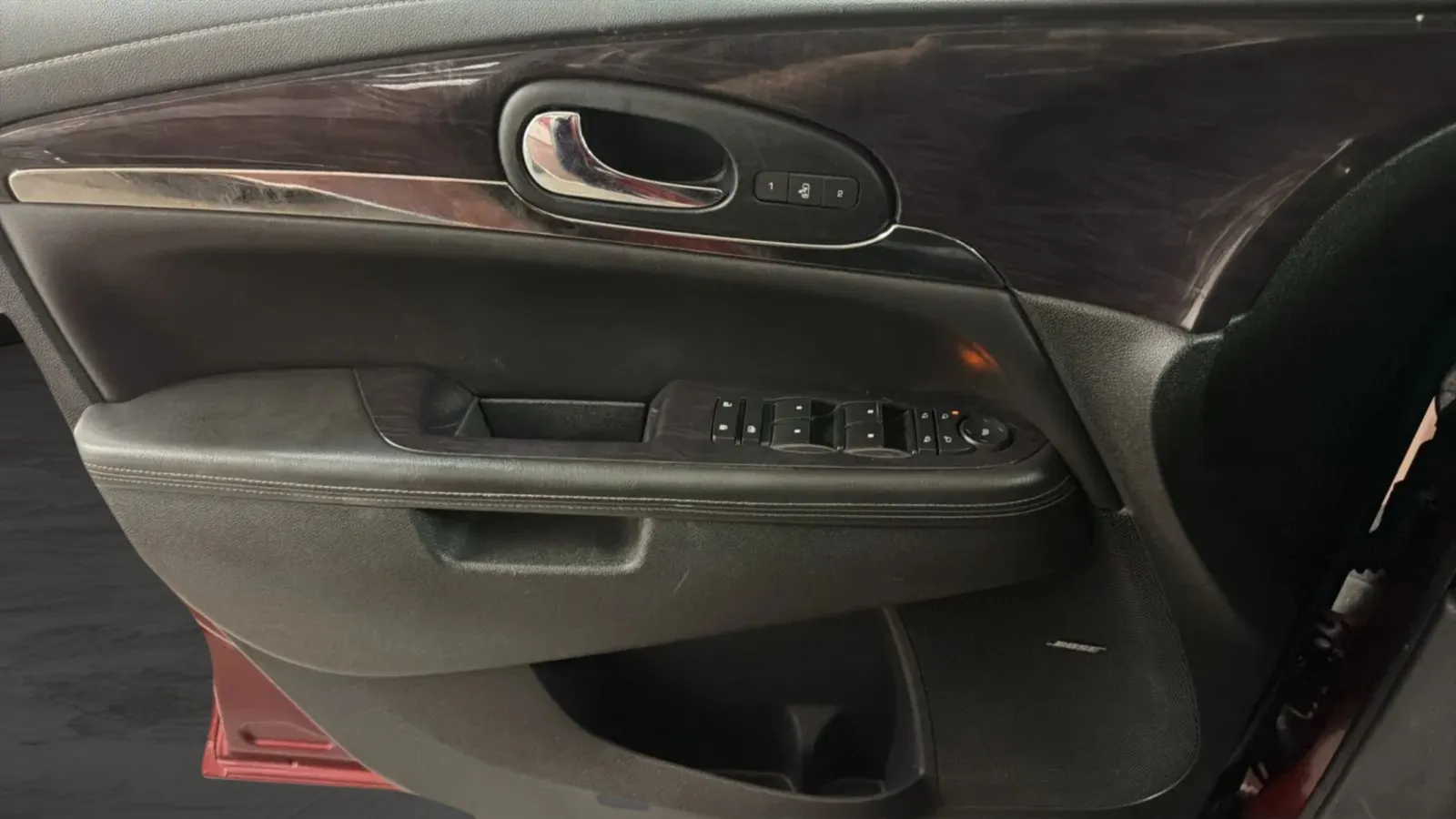 Buick Enclave photo 16