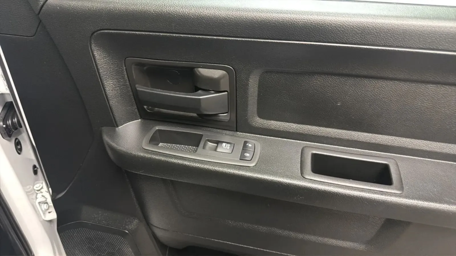 Ram 1500 photo 18