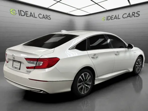 More photos of 2020 Honda Accord Hybrid Touring at Ideal Cars - at Alma School Rd, AZ