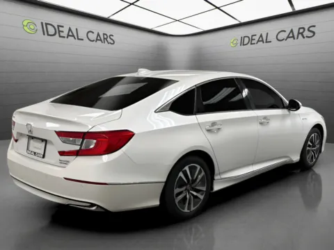 More photos of 2020 Honda Accord Hybrid Touring at Ideal Cars - at Alma School Rd, AZ