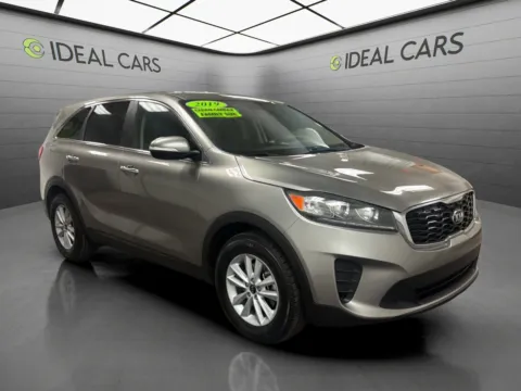 Another view of 2019 Kia Sorento L for sale in Mesa, AZ at Ideal Cars - at Alma School Rd