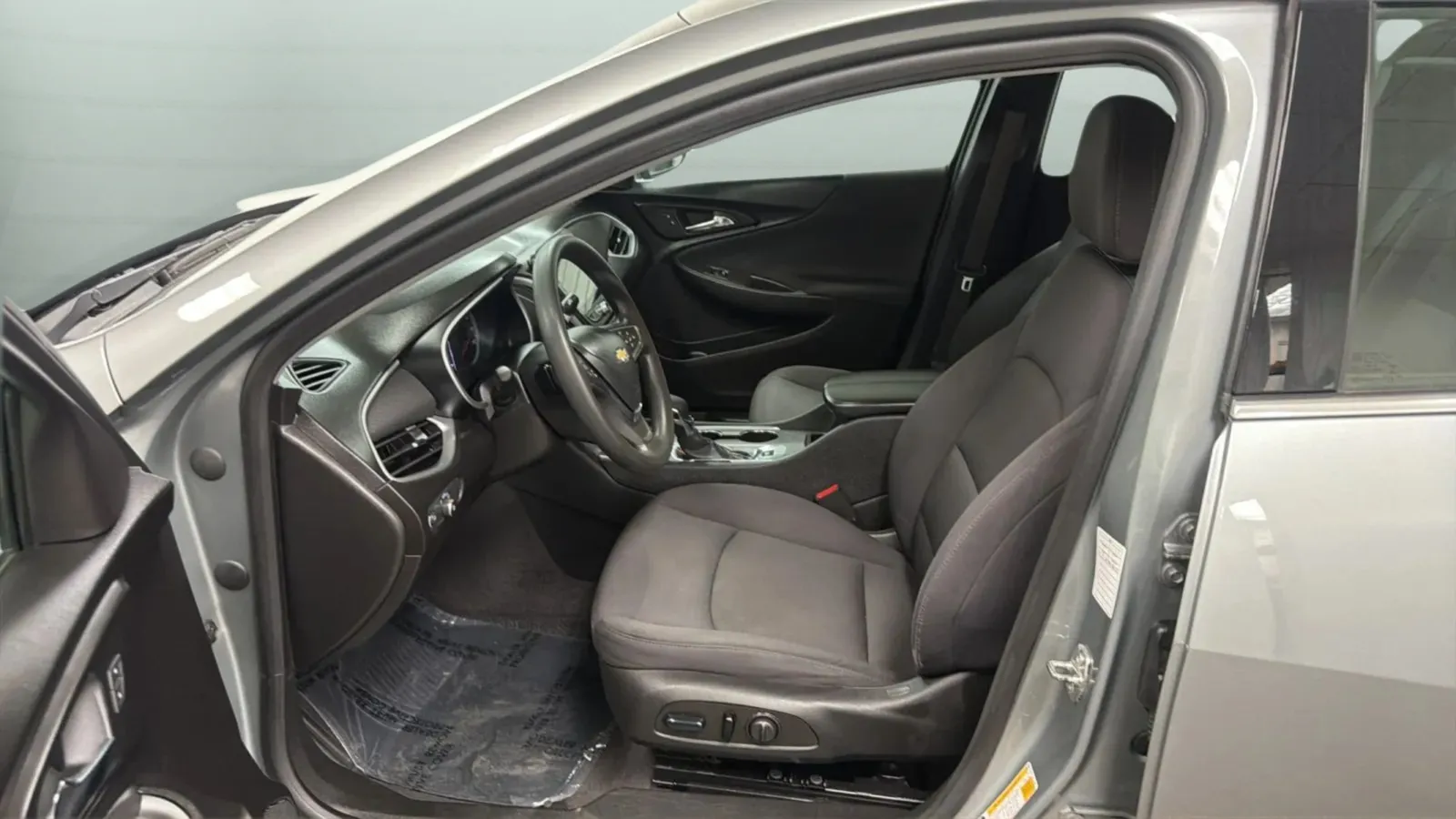 Chevrolet Malibu photo 21
