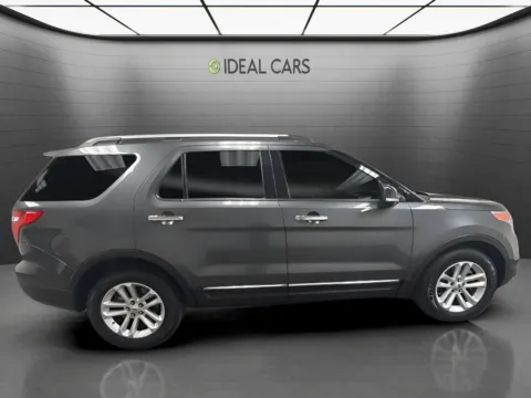 More photos of 2015 Ford Explorer XLT at Ideal Cars - at Alma School Rd, AZ