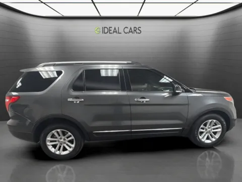 More photos of 2015 Ford Explorer XLT at Ideal Cars - at Alma School Rd, AZ