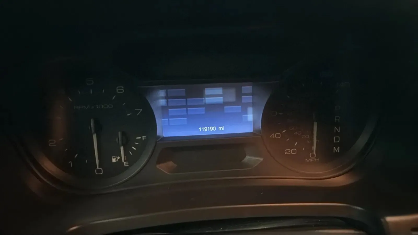 Ford Explorer photo 11