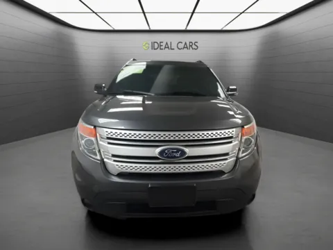 Photos of 2015 Ford Explorer XLT for sale in Mesa, AZ at Ideal Cars - at Alma School Rd