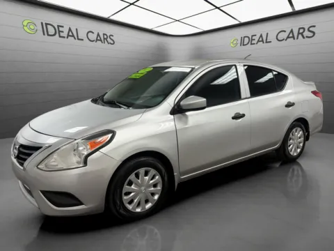 Silver 2017 Nissan Versa 1.6 S Plus for sale in Mesa, AZ