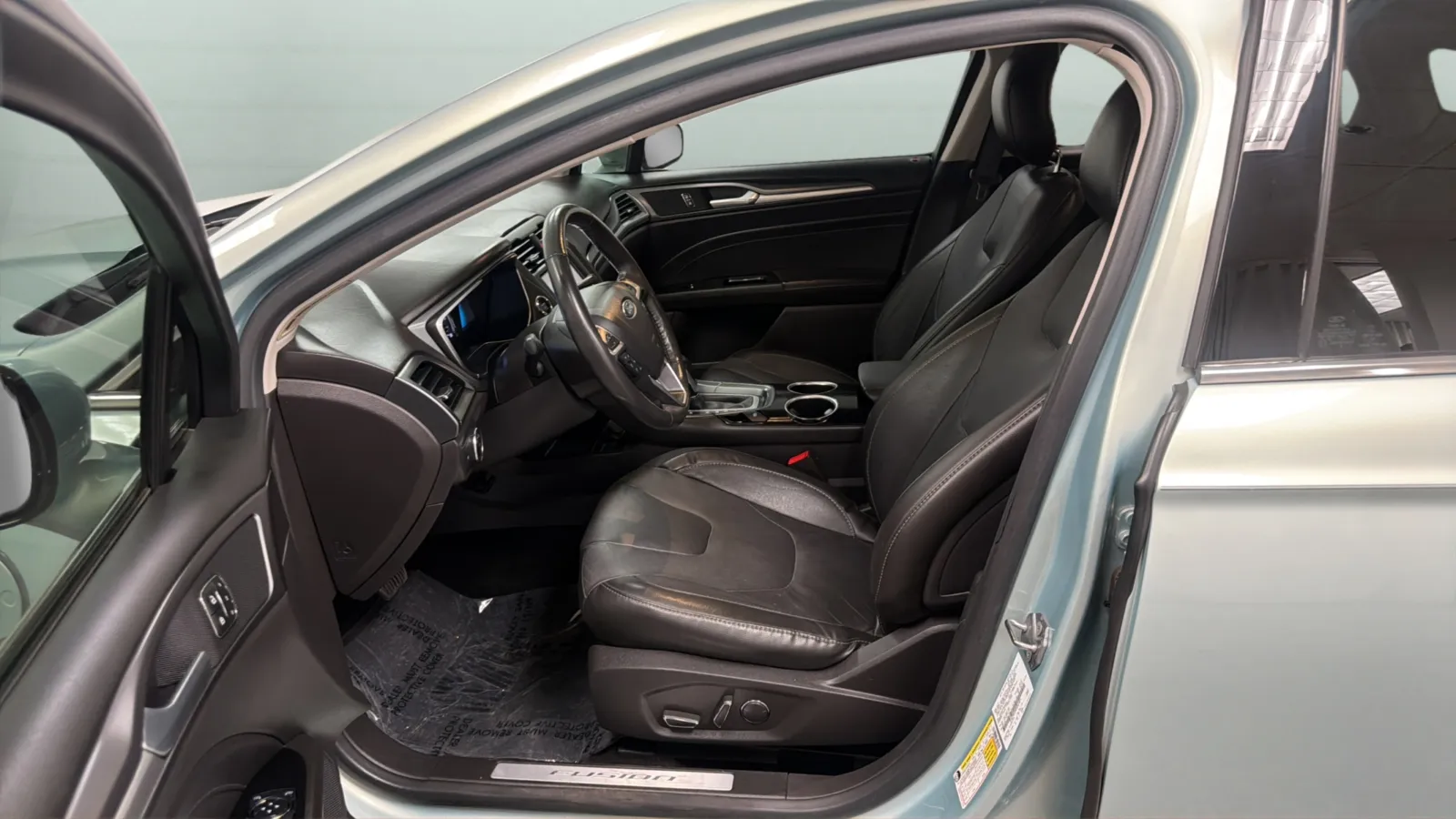 Ford Fusion photo 21