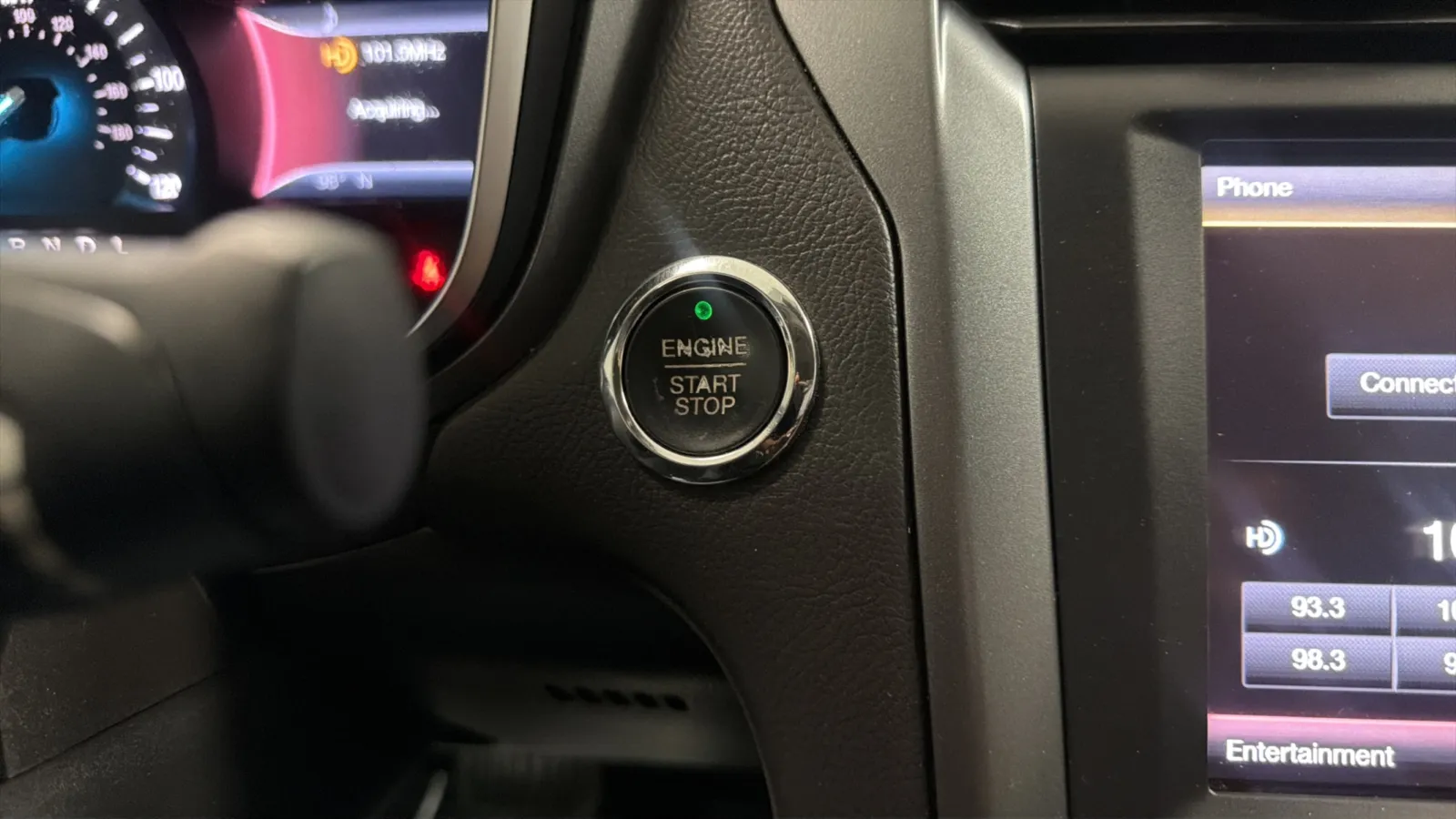 Ford Fusion photo 16
