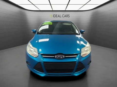 Photos of 2014 Ford Focus SE for sale in Mesa, AZ at Ideal Cars - at Alma School Rd