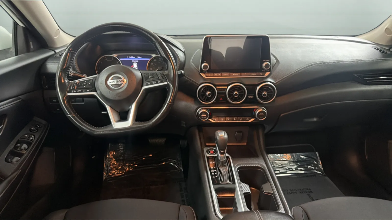 Nissan Sentra photo 10