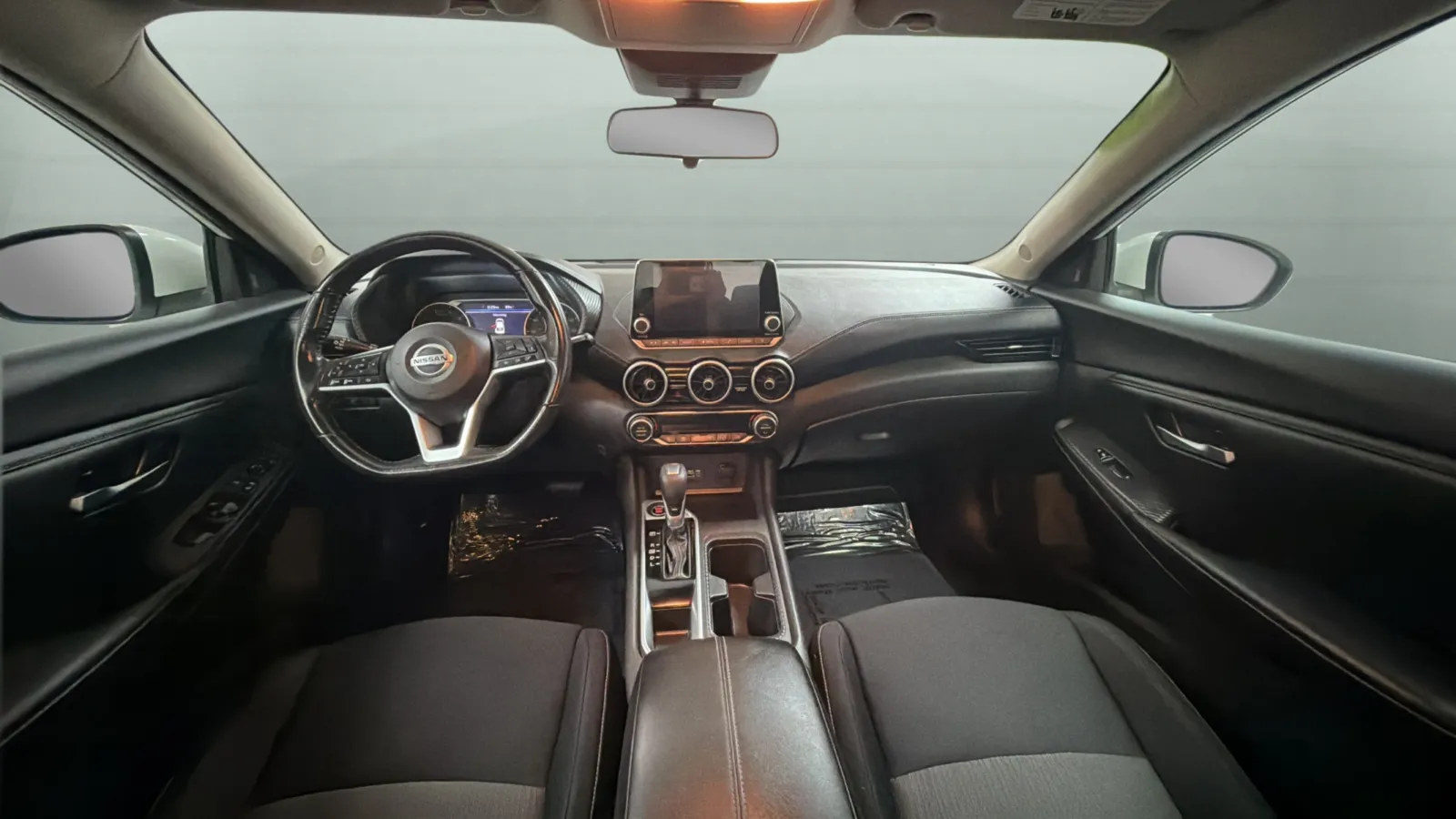 Nissan Sentra photo 9