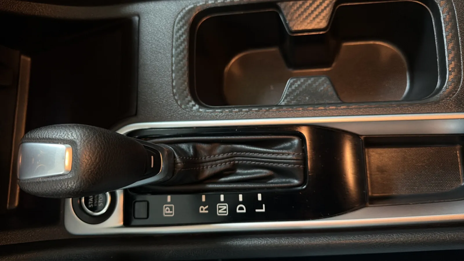 Nissan Sentra photo 12