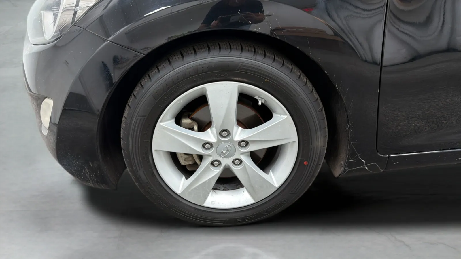 Hyundai Elantra photo 26