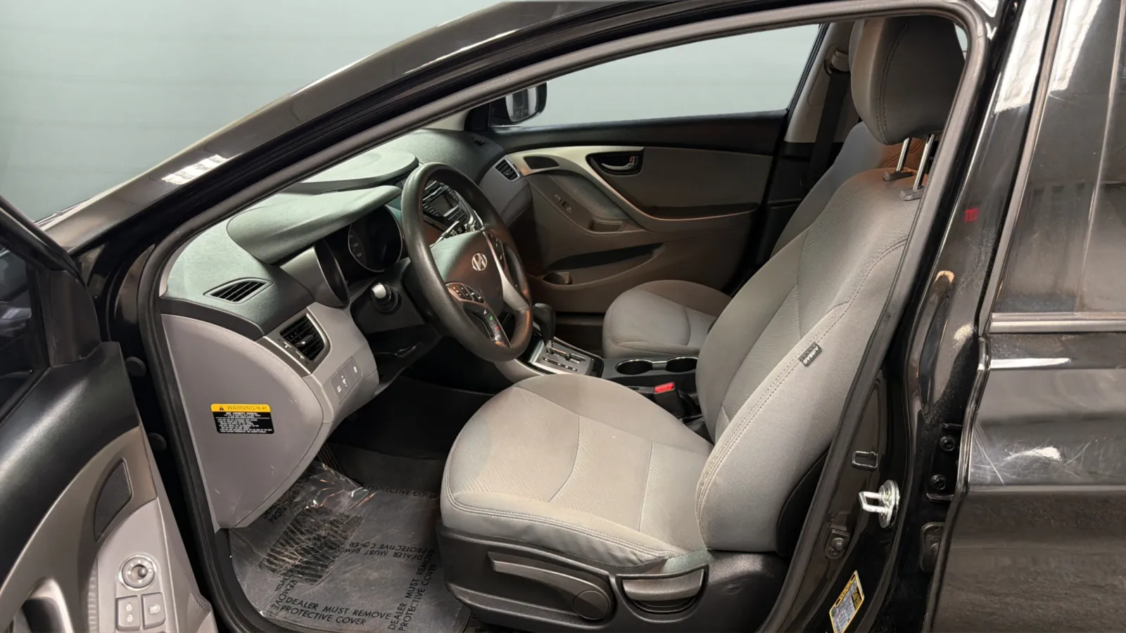Hyundai Elantra photo 19