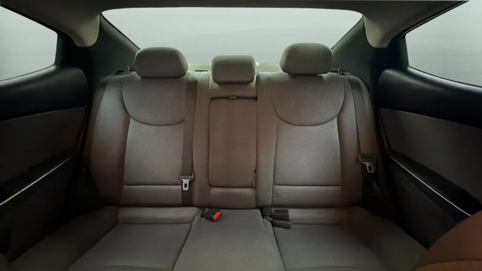 Hyundai Elantra photo 18