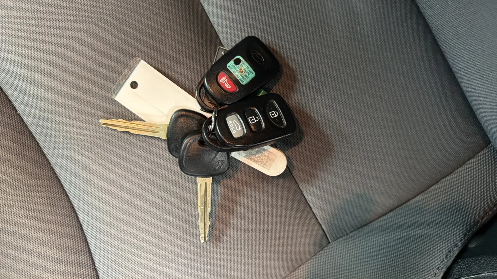 Hyundai Elantra photo 28