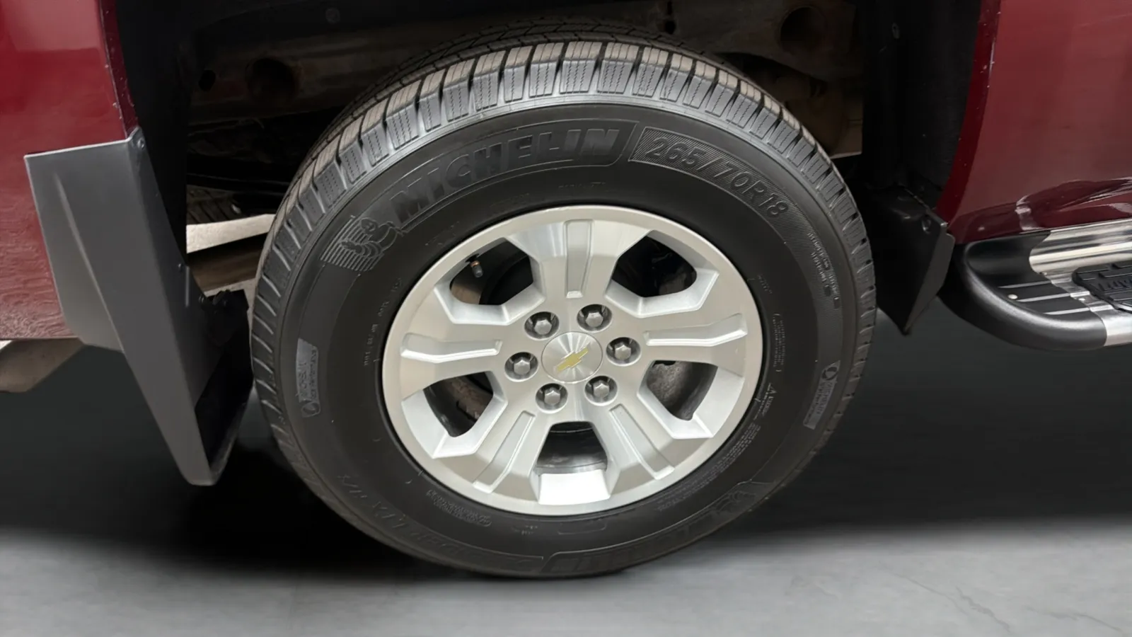 Chevrolet Silverado photo 26