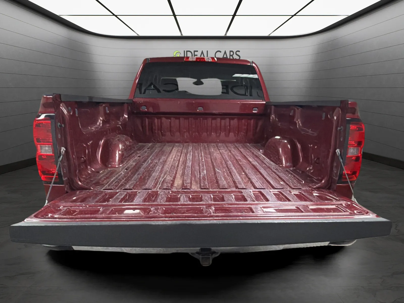 Chevrolet Silverado photo 19