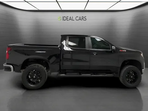 More photos of 2020 Chevrolet Silverado 1500 4WD LT at Ideal Cars - at Crismon Rd., AZ