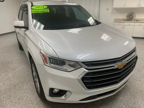 Another view of 2021 Chevrolet Traverse Premier for sale in Mesa, AZ at Ideal Cars - at Crismon Rd.