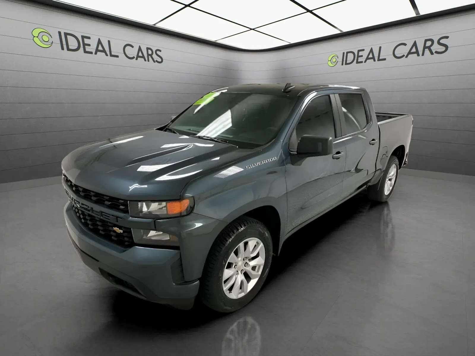 2021 Chevrolet Silverado 1500 2WD Custom for sale in Mesa, AZ