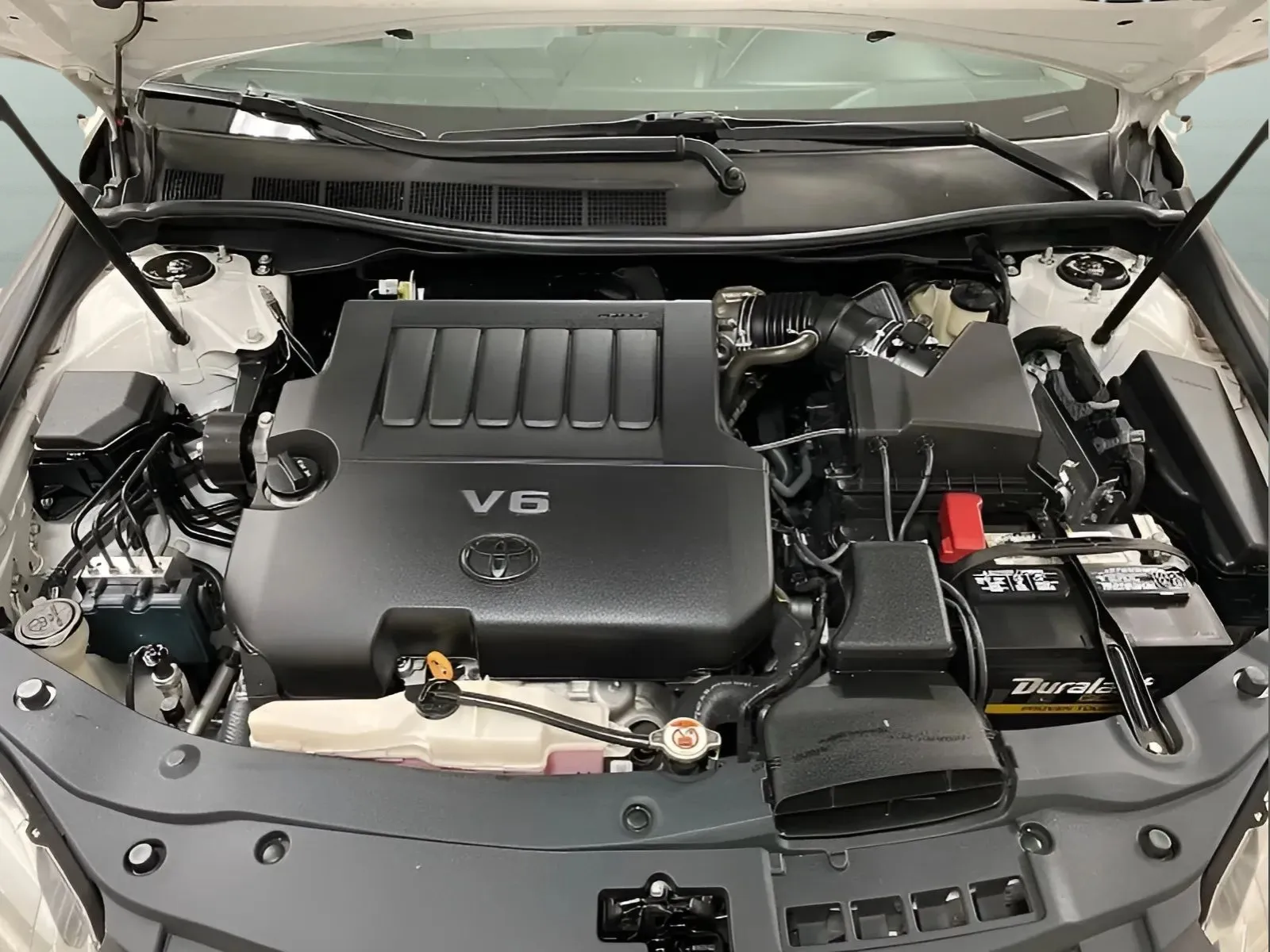 2017 Toyota Camry XSE - Photo 15