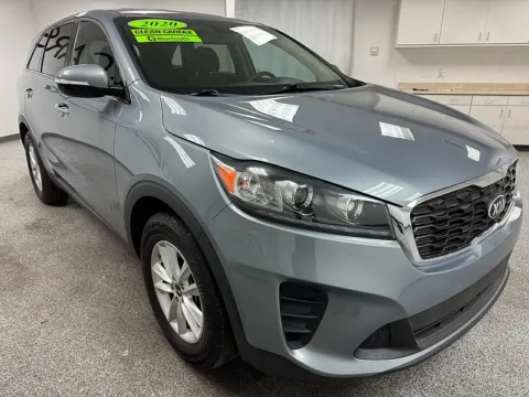 Another view of 2020 Kia Sorento L for sale in Mesa, AZ at Ideal Cars - at Crismon Rd.