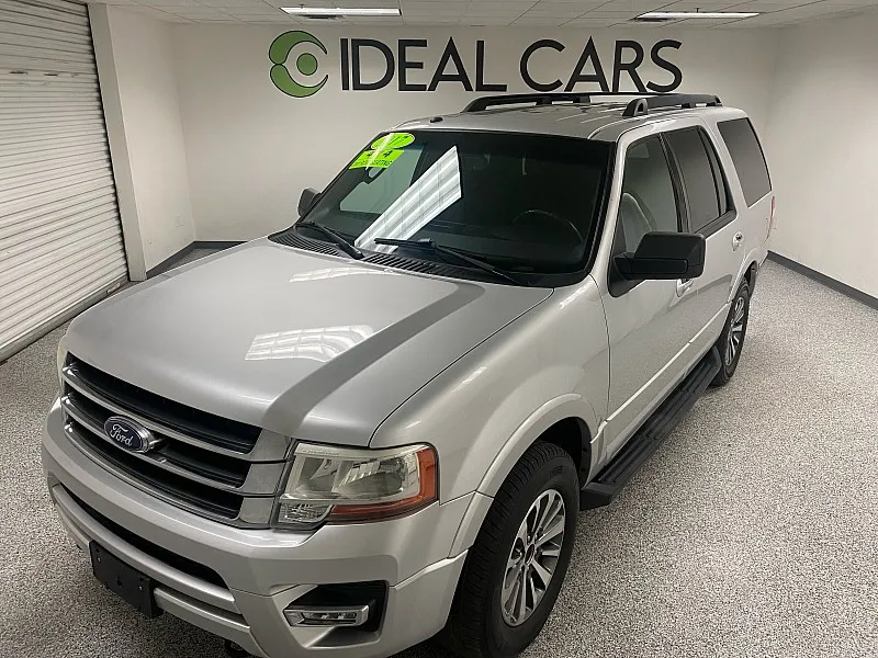 Silver 2017 Ford Expedition XLT for sale in Mesa, AZ