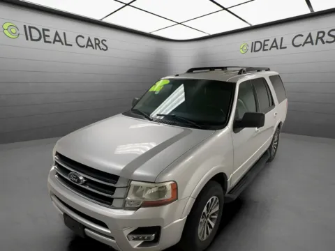 Silver 2017 Ford Expedition XLT for sale in Mesa, AZ