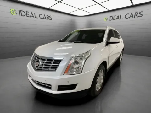 White 2016 Cadillac SRX Luxury Collection for sale in Mesa, AZ