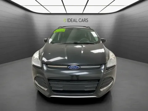 Photos of 2013 Ford Escape SE for sale in Mesa, AZ at Ideal Cars - at Crismon Rd.