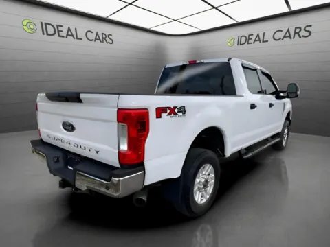 More photos of 2019 Ford Super Duty F-350 4WD XLT at Ideal Cars - at Crismon Rd., AZ