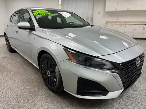 Another view of 2023 Nissan Altima 2.5 S for sale in Mesa, AZ at Ideal Cars - at Crismon Rd.