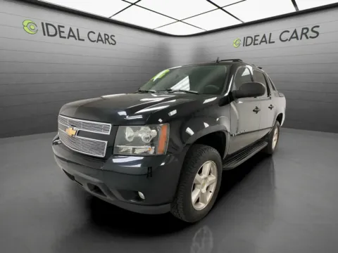 Black 2007 Chevrolet Avalanche LS for sale in Mesa, AZ