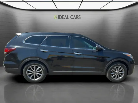 More photos of 2018 Hyundai Santa Fe SE at Ideal Cars - at Crismon Rd., AZ