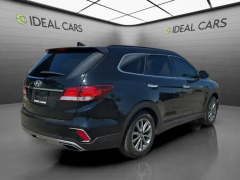 More photos of 2018 Hyundai Santa Fe SE at Ideal Cars - at Crismon Rd., AZ