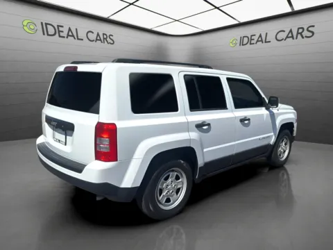 More photos of 2017 Jeep Patriot Sport at Ideal Cars - at Crismon Rd., AZ