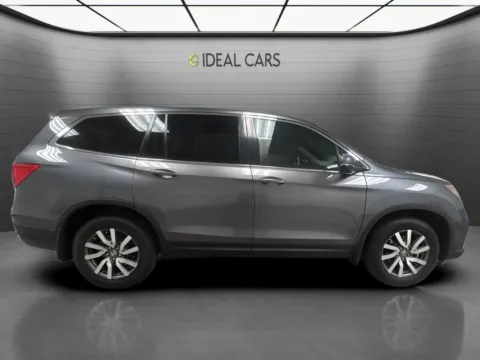 More photos of 2020 Honda Pilot EX-L at Ideal Cars - at Crismon Rd., AZ